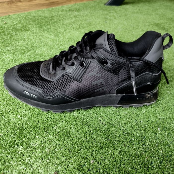 Спортни обувки Cruyff