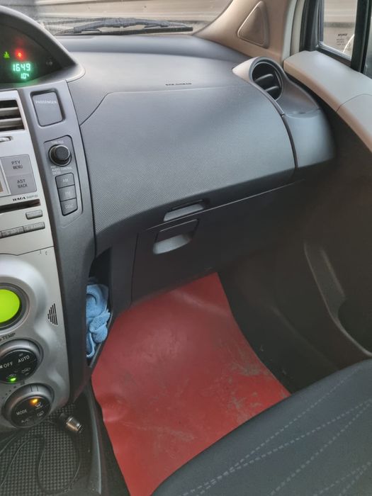 Toyota yaris (2007) 1.4 Diesel 90cp