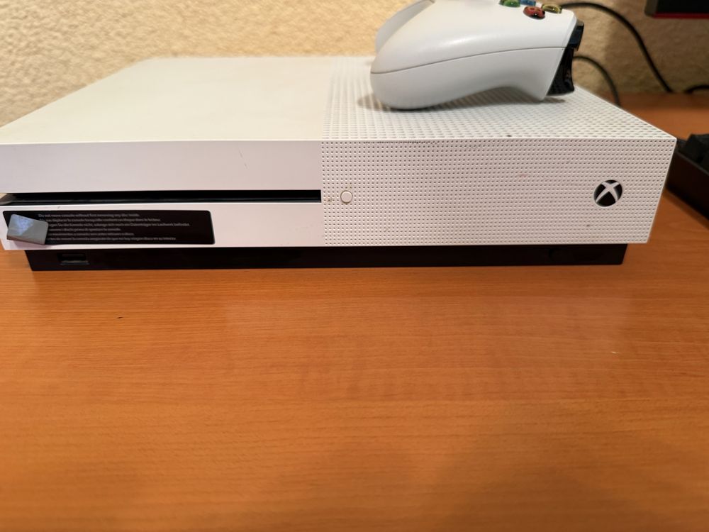 Xbox One S 1TB