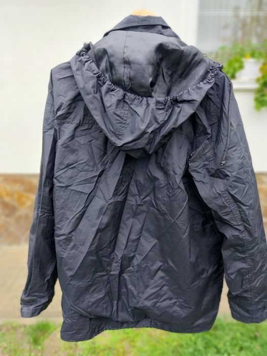 Продавам спортен комплект ADIDAS , зимен и