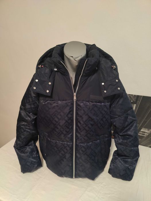 Geaca Tommy Hilfiger masura L