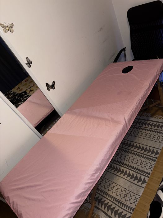 Pat pentru masaj/extensii de gene pliabila