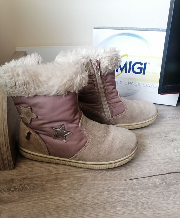 Топли зимни ботуши Primigi