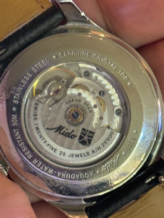 Ceas automatic Mido impecabil pret 1000 euro