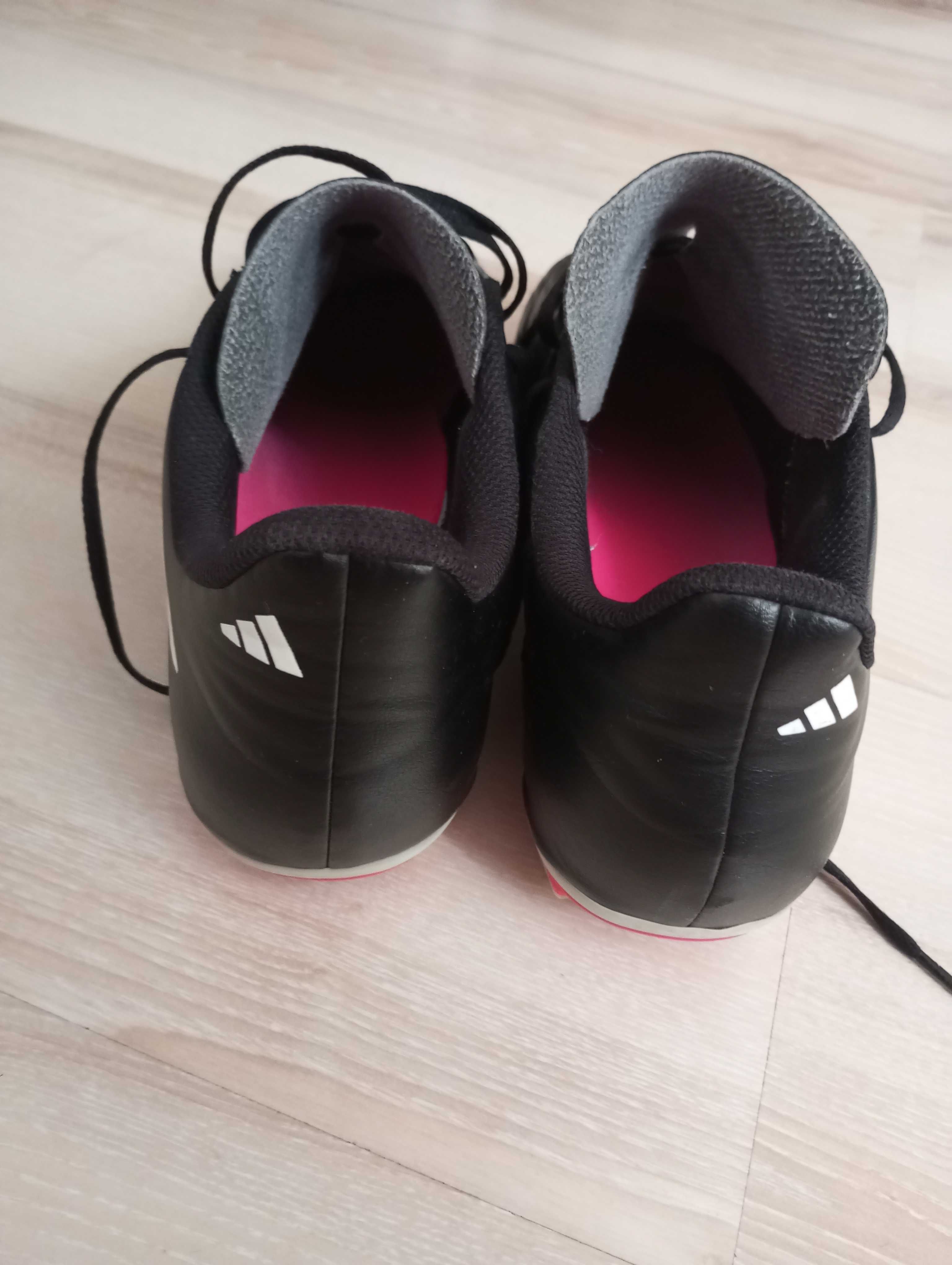 Футболни бутонки Adidas Copa, отговарят на номер 45 2/3 - 46 (29,4 см)