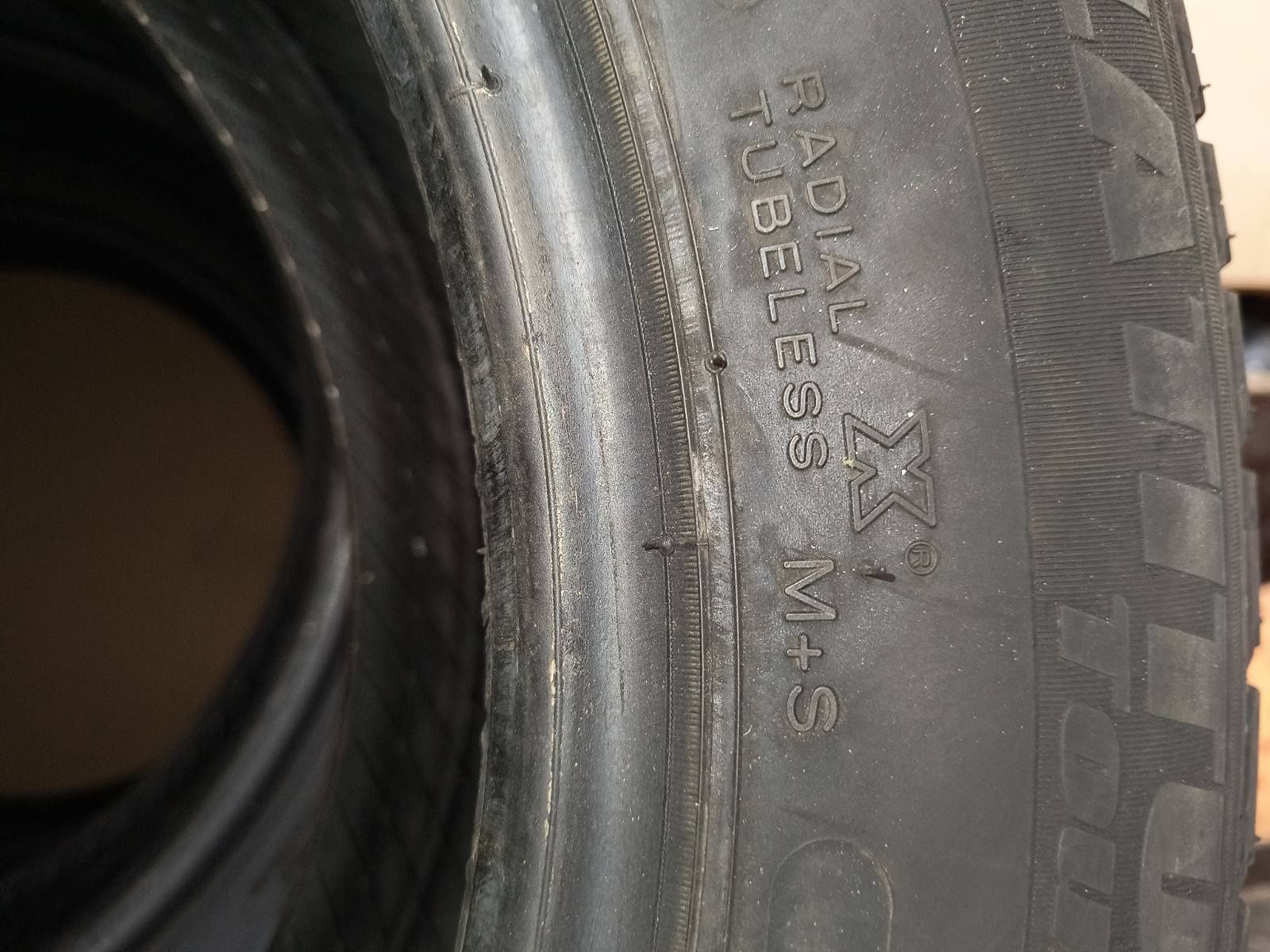 MICHELIN 225/65R 17 - 4 броя