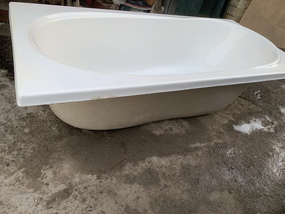Ванна керамическая