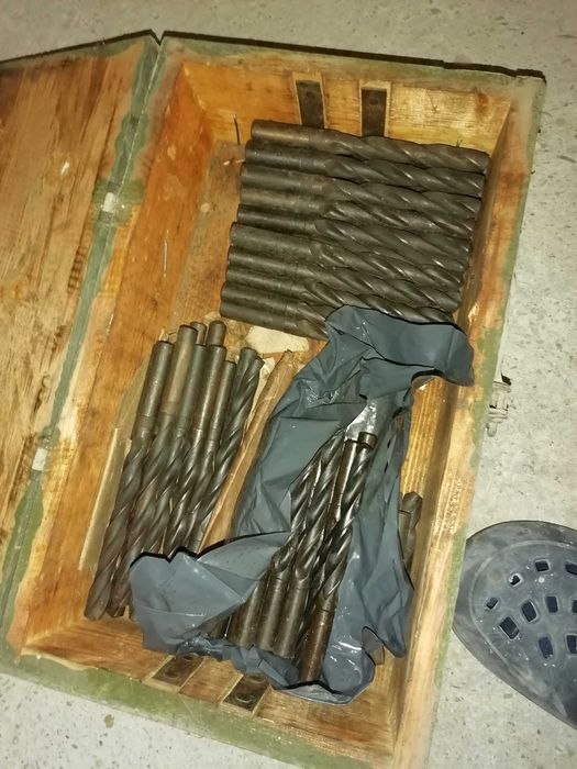 Burghie pentru metal de diferite dimensiuni