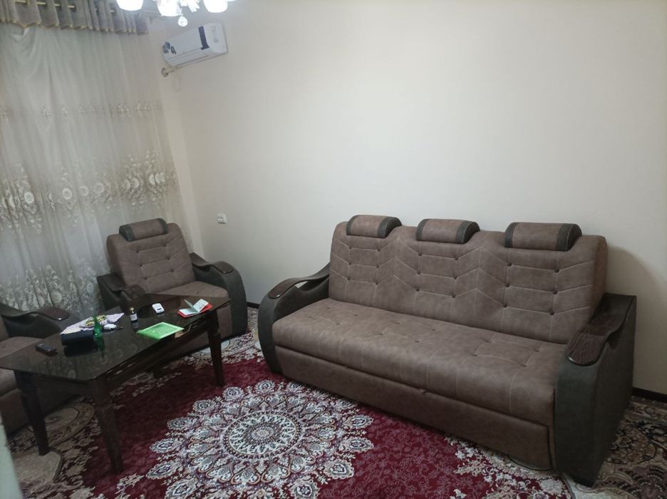 Узбекистанский шавмиянада  ижарага квартира хамма шароитлари бор