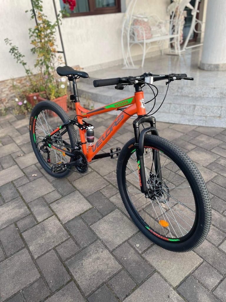 Vând bicicleta MTB