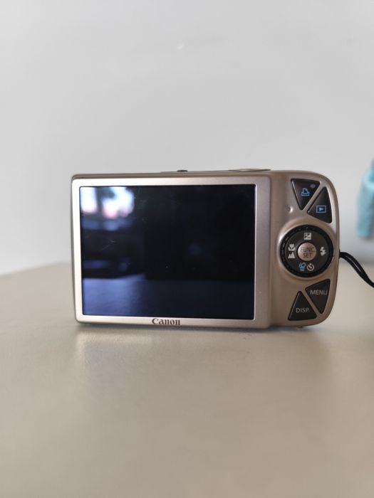 Дигитален фотоапарат Canon Ixus 990 IS