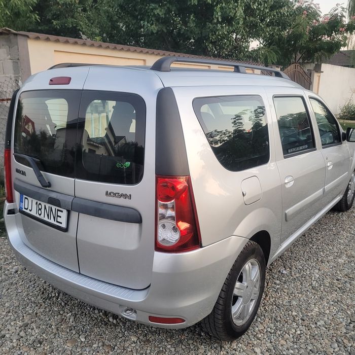 Vand Dacia logan mcv 7 locuri, fabricatie 2012