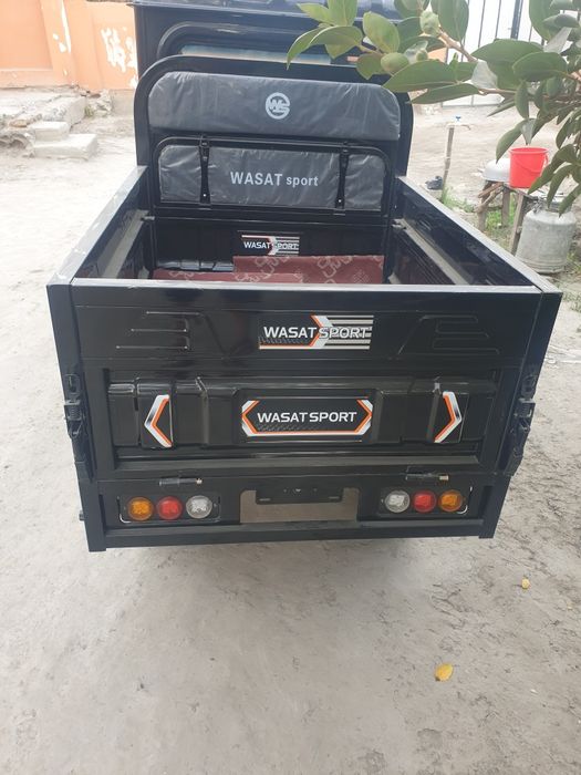 Elektro muravey dubl kabina 2 oy bup qoldi holati alo 6 ta 75 li akuml
