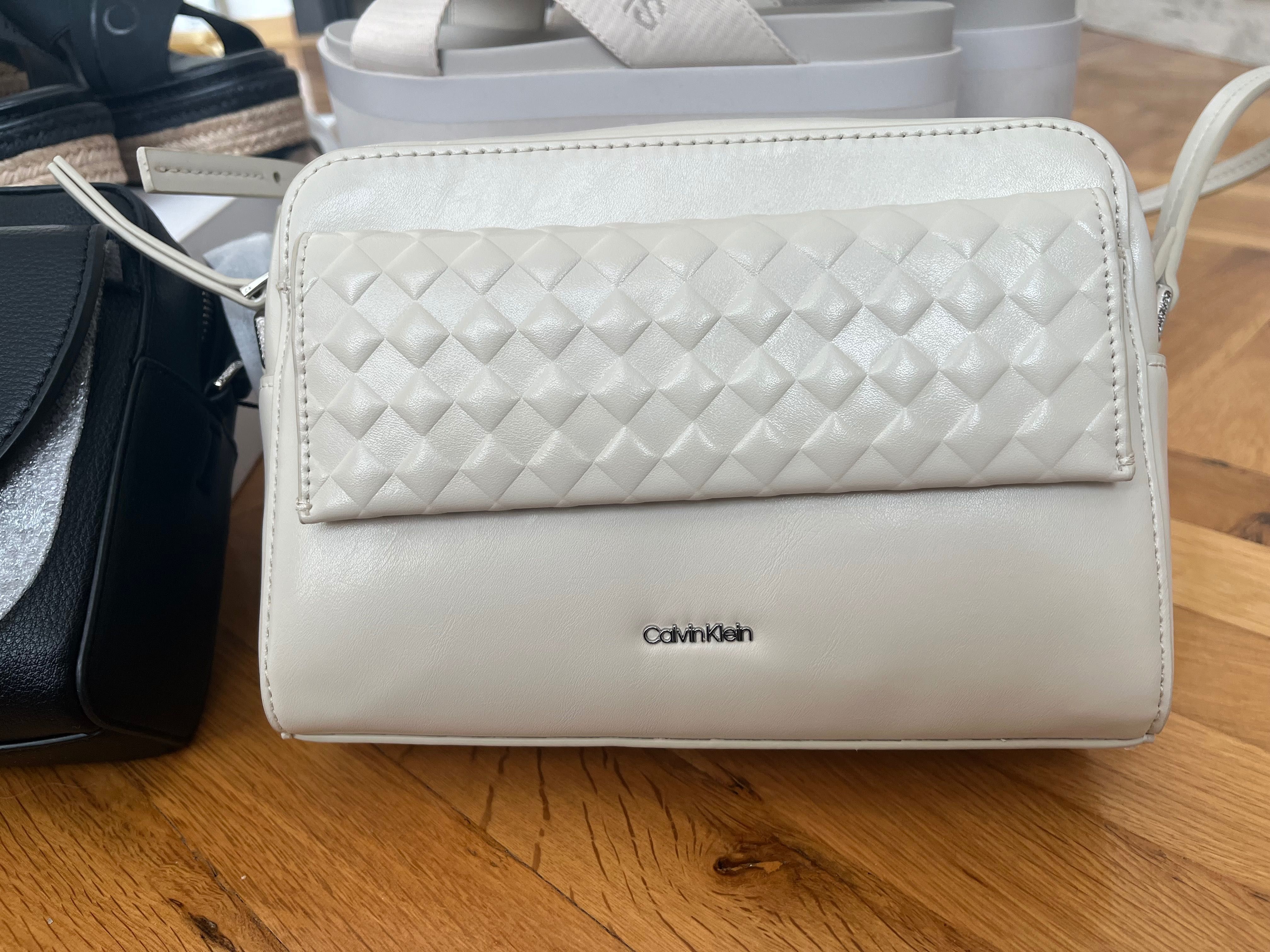Сетове Calvin Klein