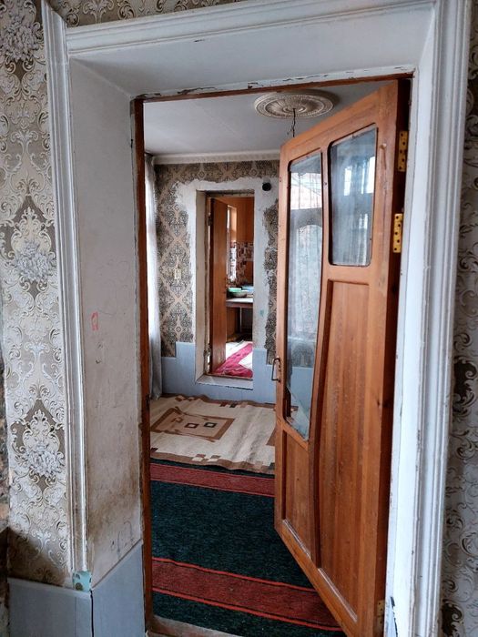 Ижарага  участка берилади  назарбек  2 хона  хамма шаройит бор  200&