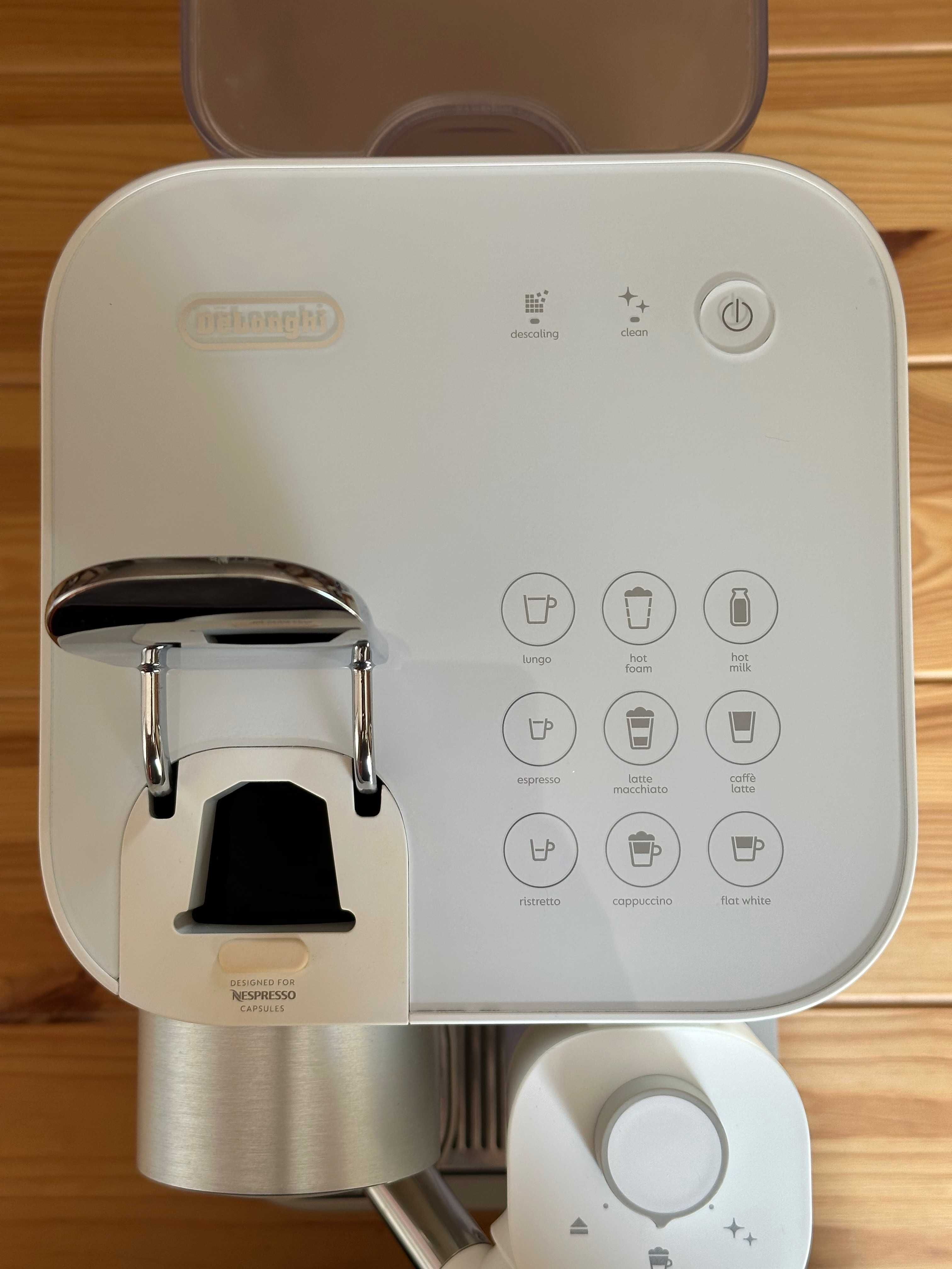 Espressor Nespresso DeLonghi Gran Lattissima Alb