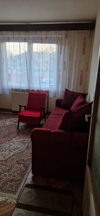 Vand apartament 3 camere Tranaveni