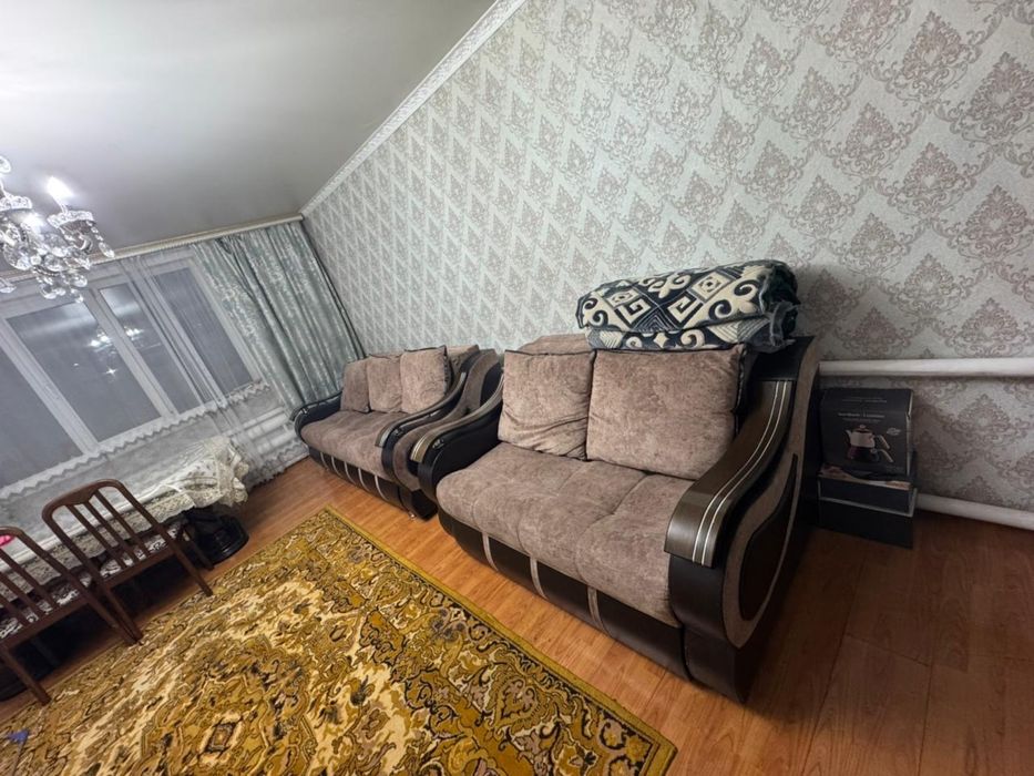 Продам мебельный комплект для гостиной