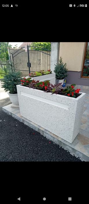 vaza ghiveci jardiniera beton mozaic
