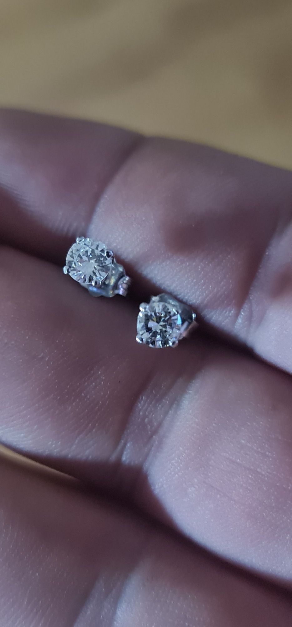 Cercei aur 18 k cu diamante