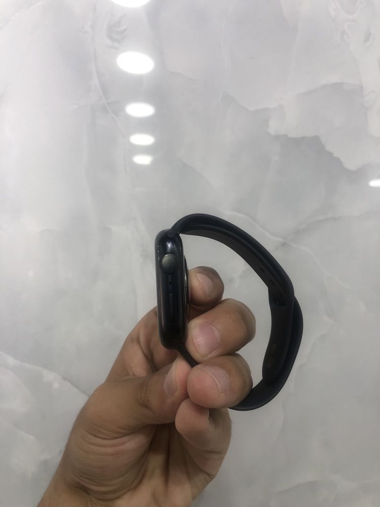 Iwac 8 sotiladi 32gb