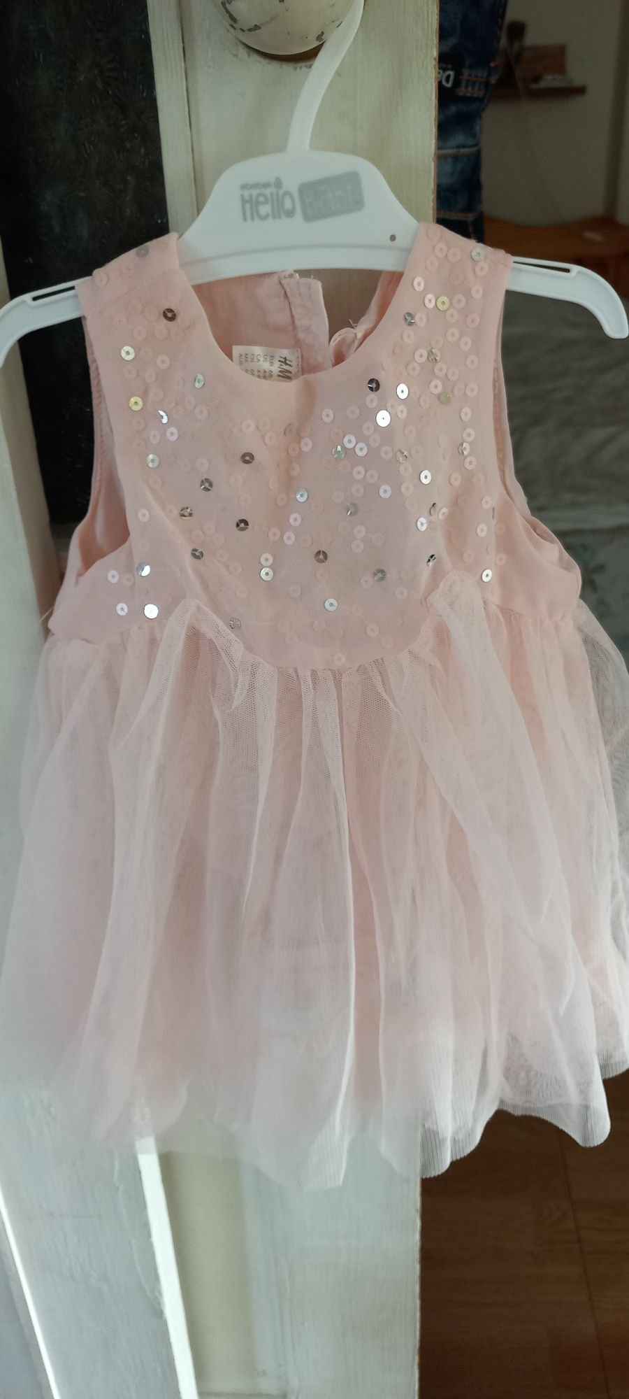 Бебешка Розова рокля с тюл