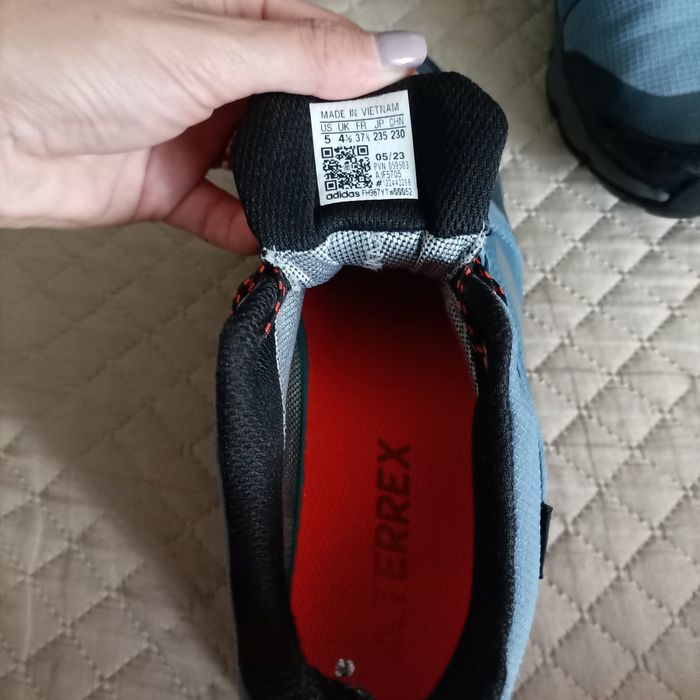 Зимни обувки Adidas Terrex