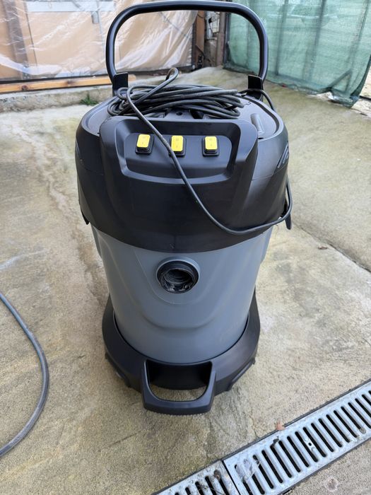 KARCHER NT 70/3  прахосмукачка за сухо и мокро почистване