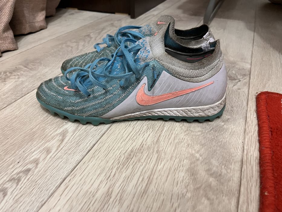 сороконокжи найк фантом 2 поколения