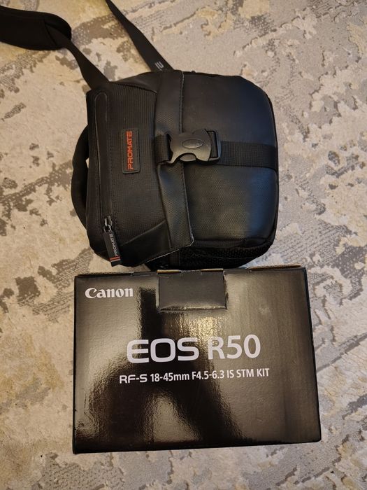 Canon eos 50 kit camera foto.