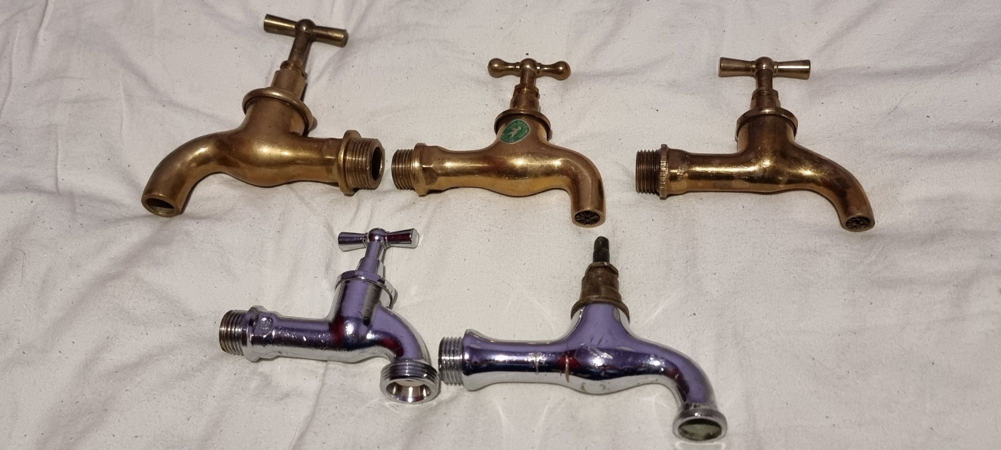 Set de 5 robineti vintage de gradina