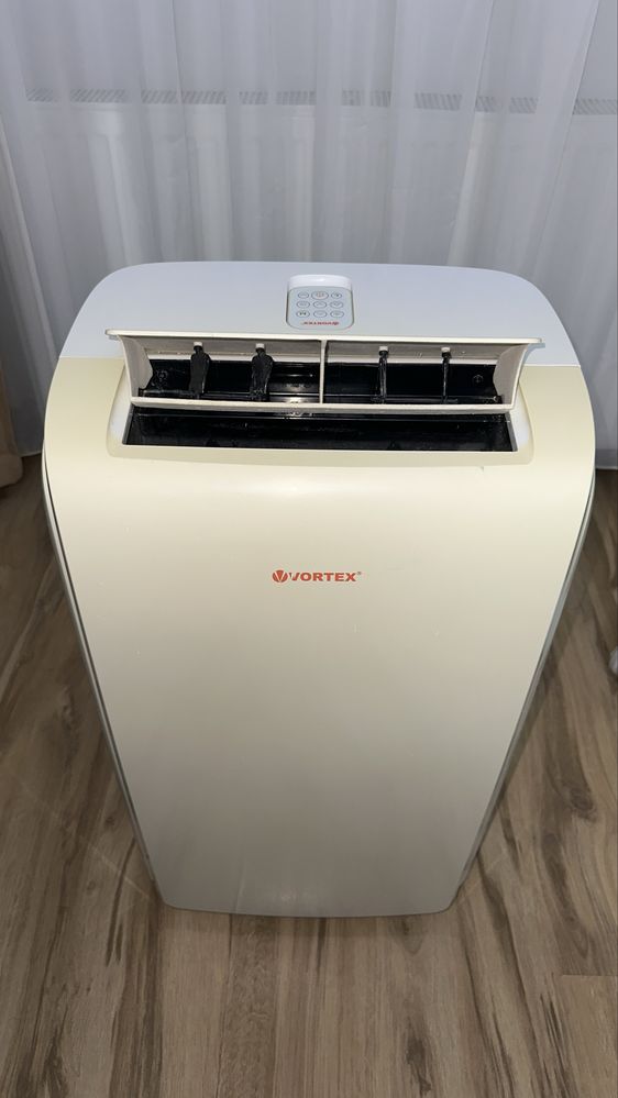 Aer Conditionat Portabil VORTEX 12000BTU