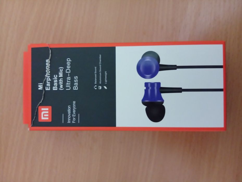 Наушники MI продается