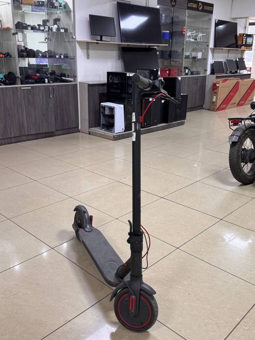 Электра самокат xiaomo