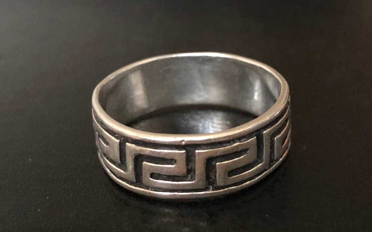 мужское серебряное кольцо 21 размера