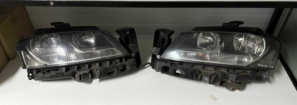 Faruri Audi A3 8P Facelift – originale/OEM – 2011 – Second Hand
