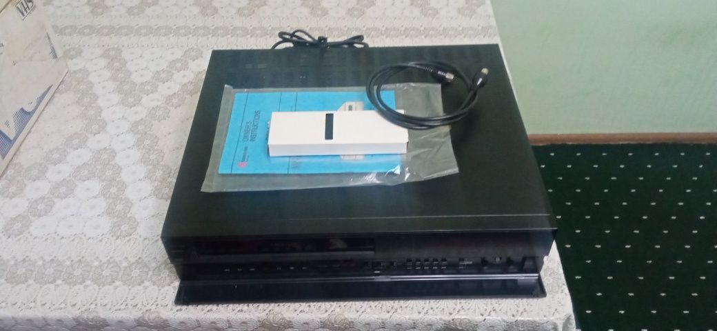 Продам видео магнитофон