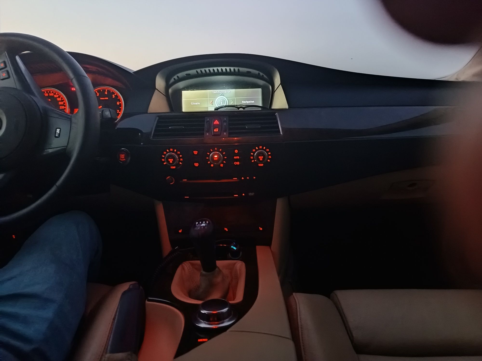 Vând BMW e60 530 xi !