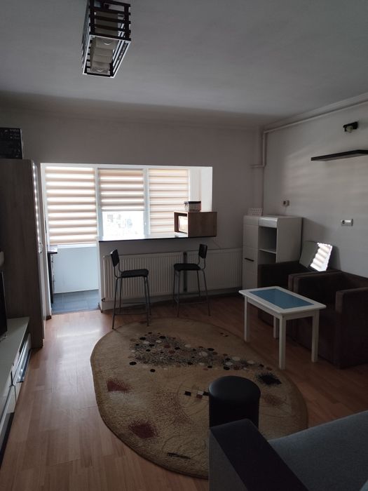 Inchiriez apartament 1 camera