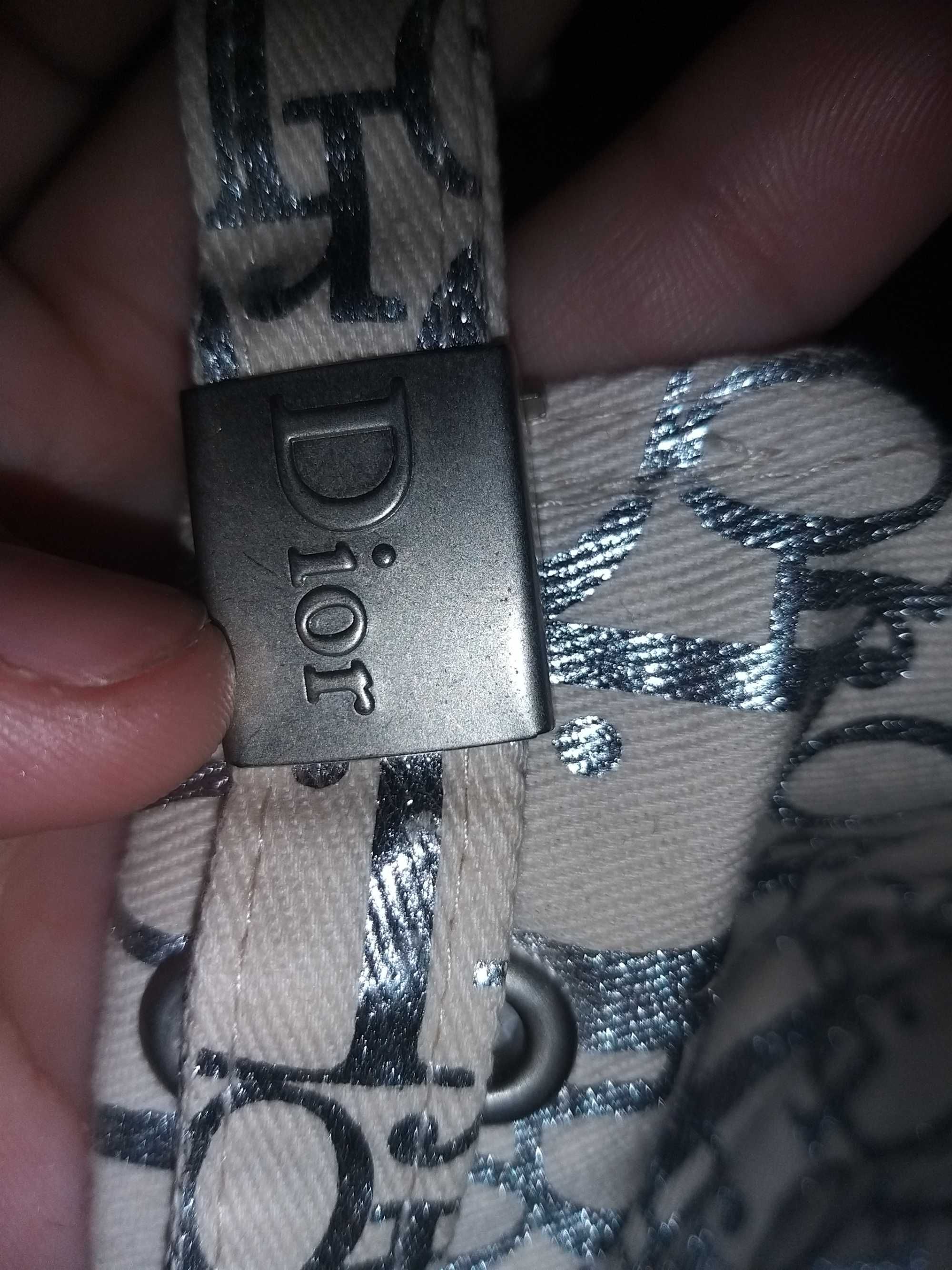 Дамска шапка dior