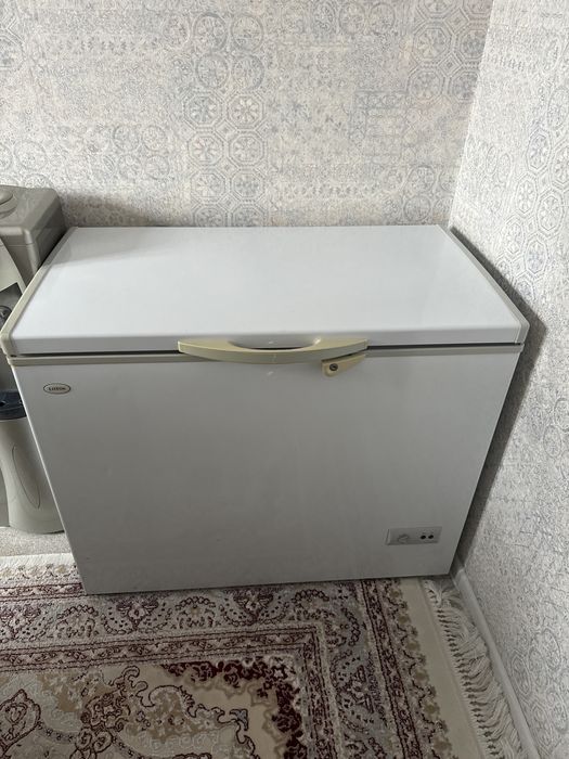 Продается Морозильник