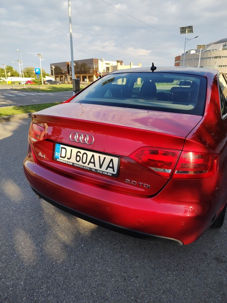 Audi A4 Roșu metalizat