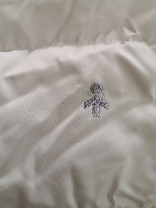 Geaca de damă ,culoare crem,mărimea L