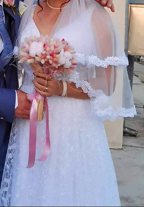 Rochie mireasă stil Prințesă