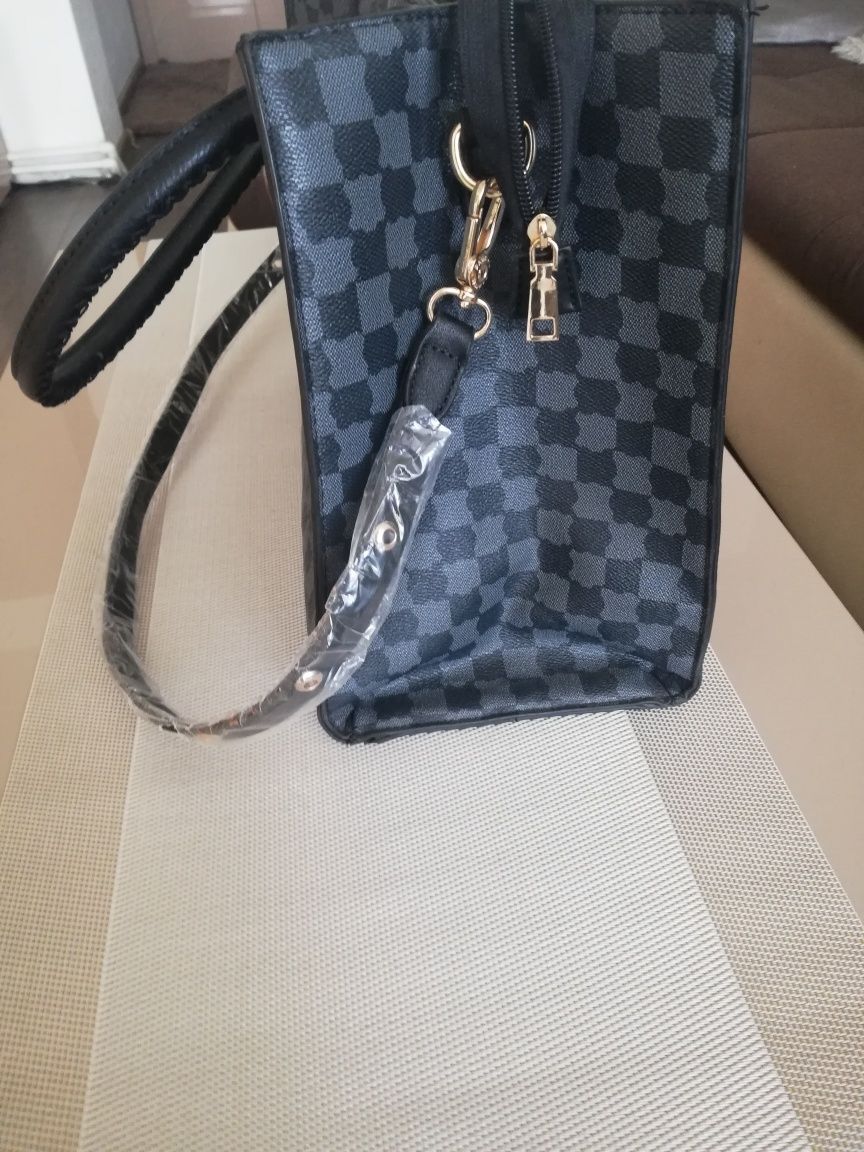 Geanta Louis vuitton