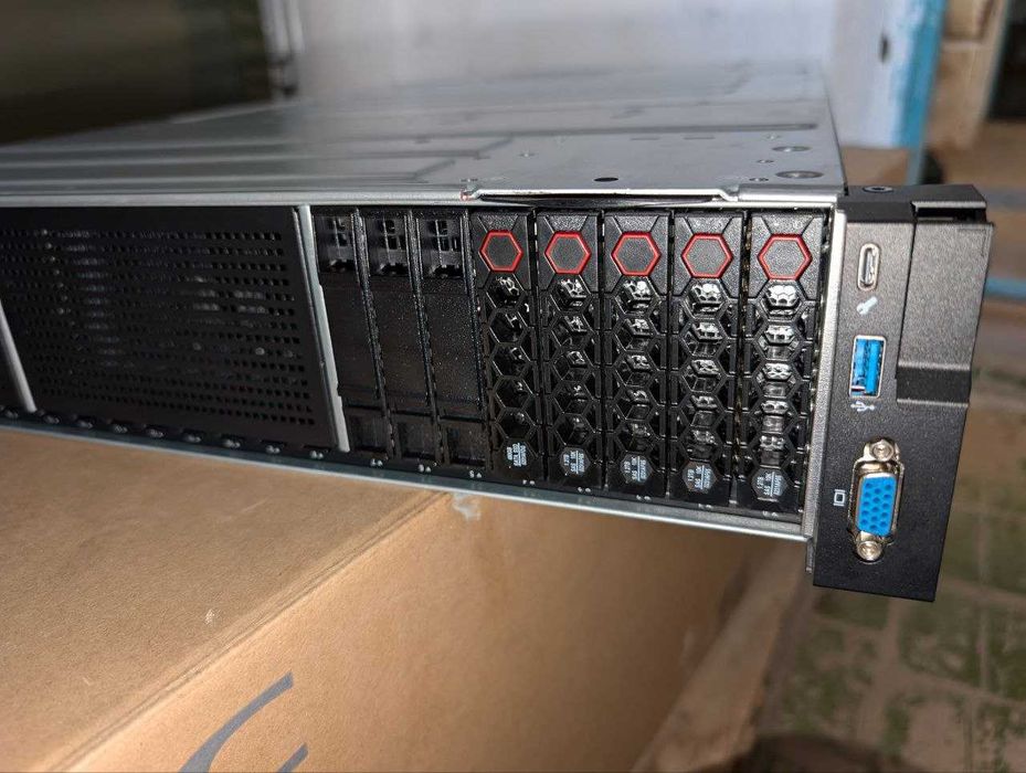 H3C UniServer R4900 G5 SFF CTO Server