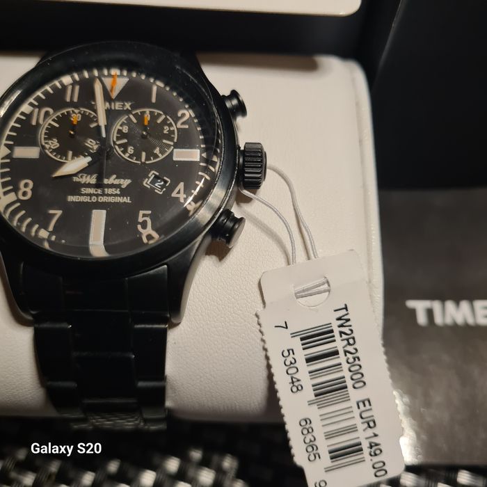 Часовник тимекс нов