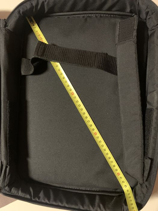 Geanta laptop Samsonite- stare estetica excelenta