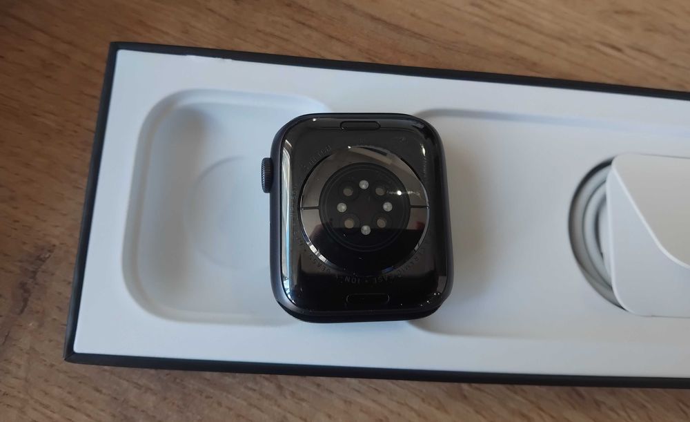 Apple Watch SE 6 Nike Edition в ГАРАНЦИЯ