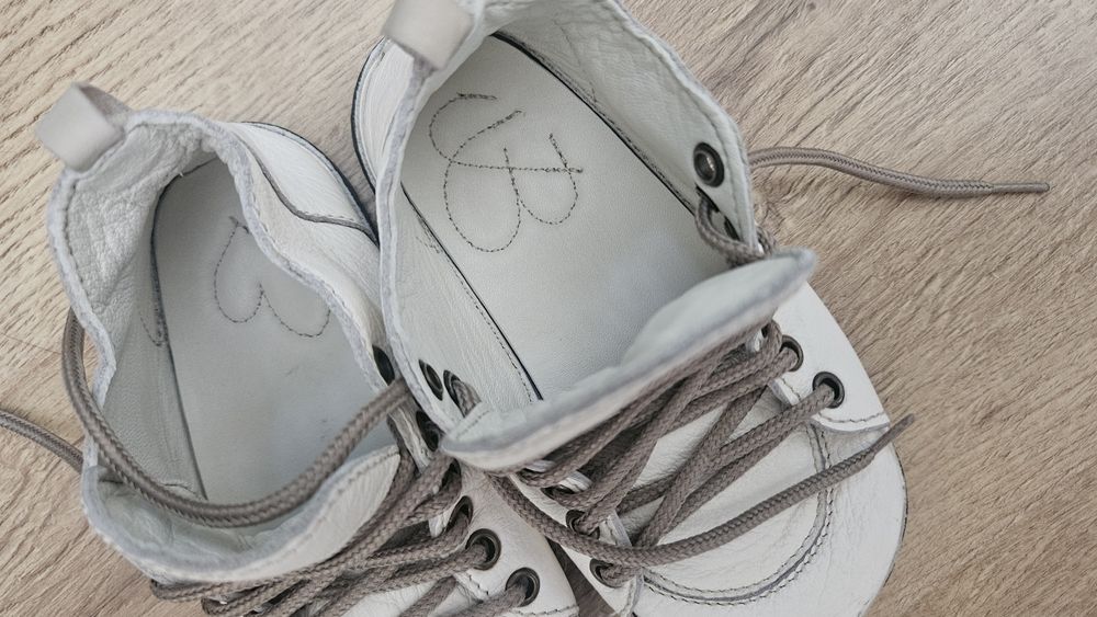 Botess – Soft baby shoes – Бяло